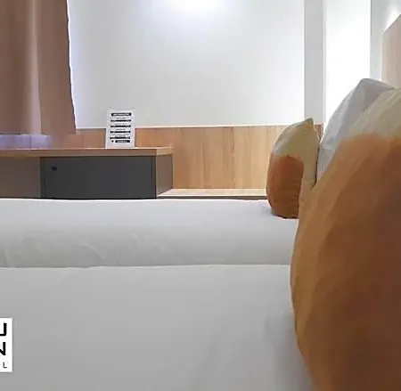 Guest Bed and Breakfast