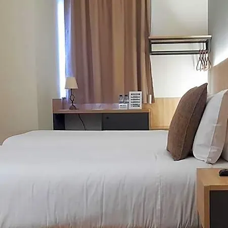 Bed and Breakfast Guest 3*