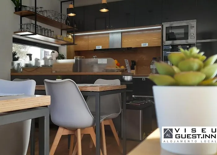 Guest Couette-café Viseu