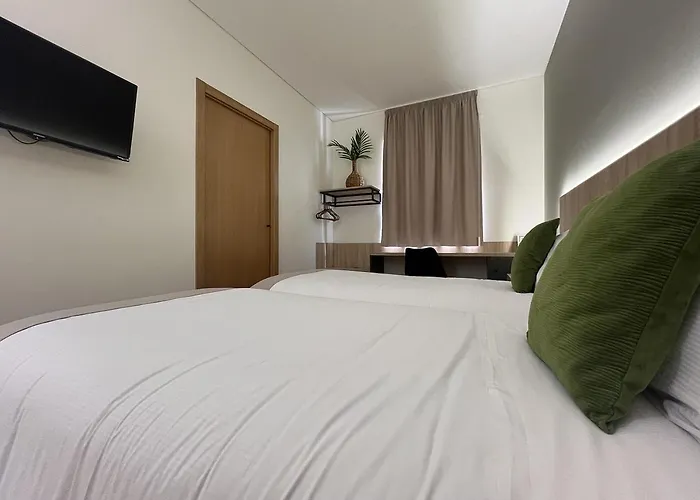 Couette-café Guest 3*